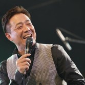 長江健次