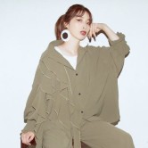 山口リサ
