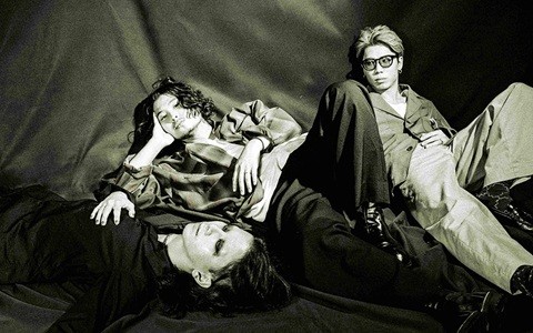 SIX LOUNGE MIDNIGHT RADIO